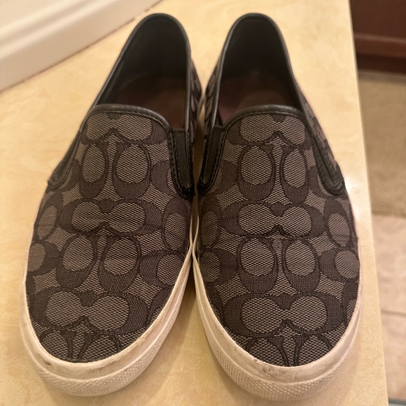 Coach slip on shoes - Picture 1 of 3